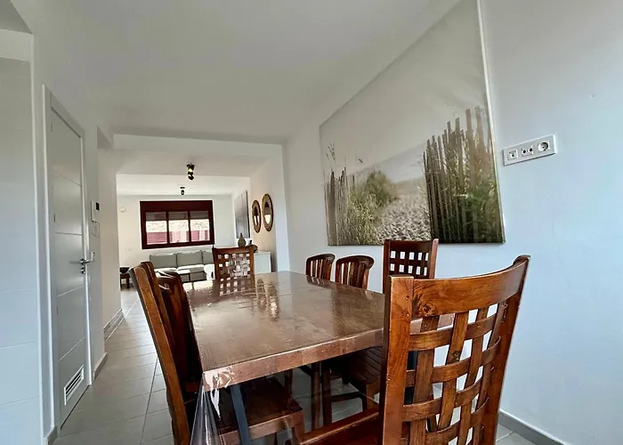 アパート Adosado エル・メダノ