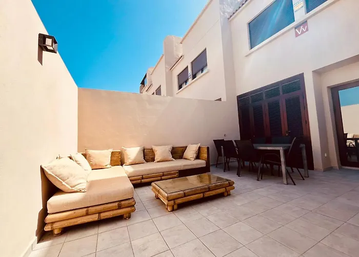 アパート Adosado エル・メダノ